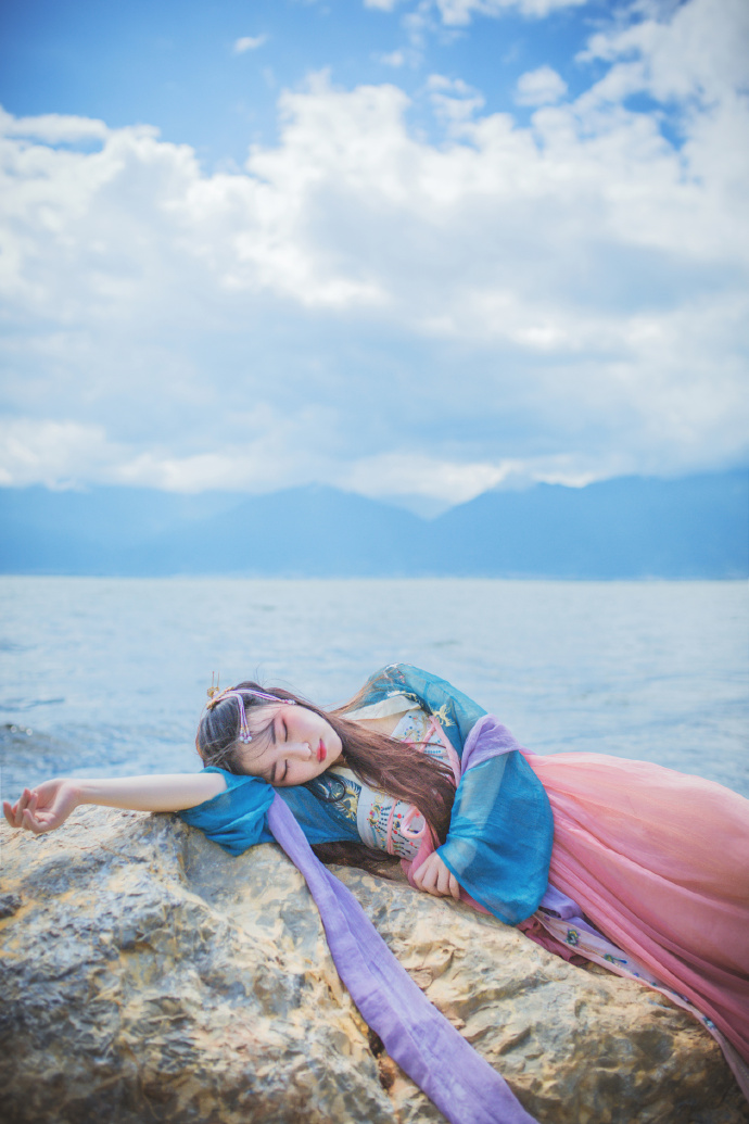6d5518cbgw1ey0vbkcdayj22bc3h0x6u.jpg