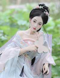 醉卧藕花深处 |夏日荷花汉服写真