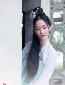 黛玉垂目 古装摄影