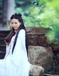 含笑如梦