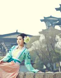 民女装